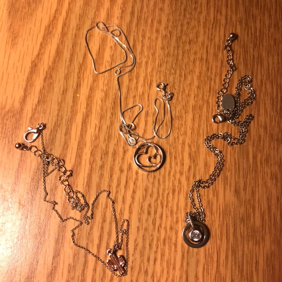 Three necklace - Picture 1 of 4